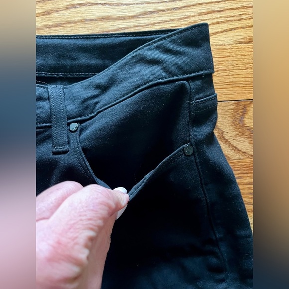 PAIGE HOXTON SKINNY JEANS - size 29. Black - Picture 7 of 9